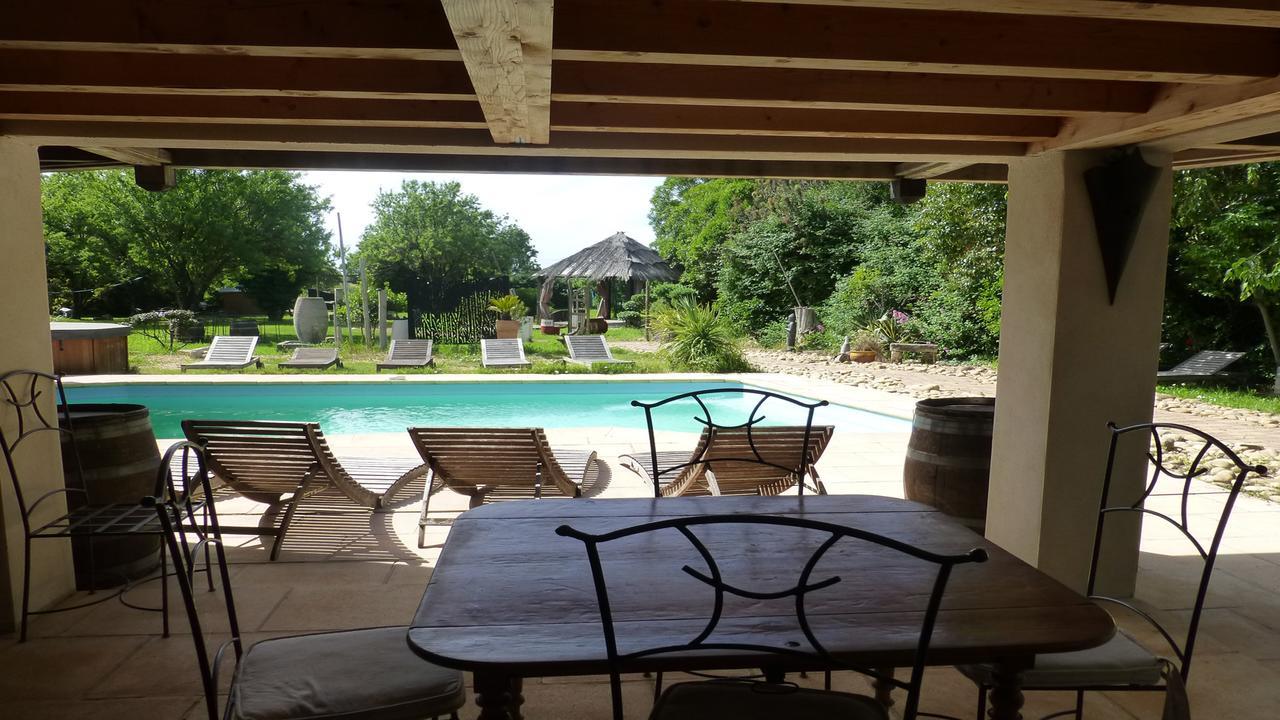 Esprit D'Ailleurs Bed & Breakfast Байарг Екстериор снимка